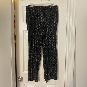 Flowy Old Navy pants.